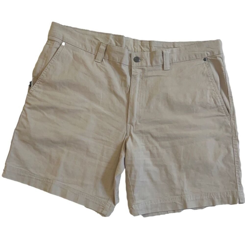 Columbia Omni shield shorts size 38x8